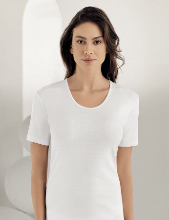 Sahinler geripptes Unterhemd mit kurzen Ärmeln und rundem Ausschnitt weiß MB010